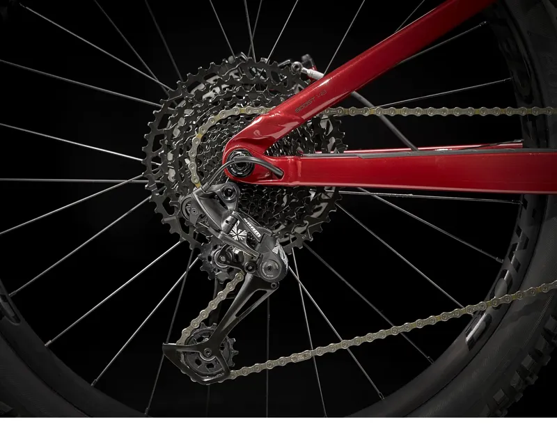 Trek Remedy 7 27.5 NX Mountain Bike in Crimson